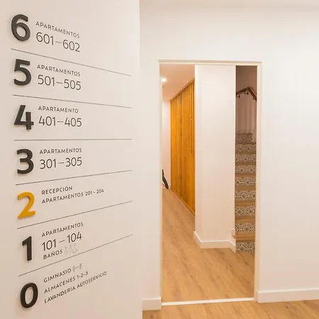 Apartament Maile