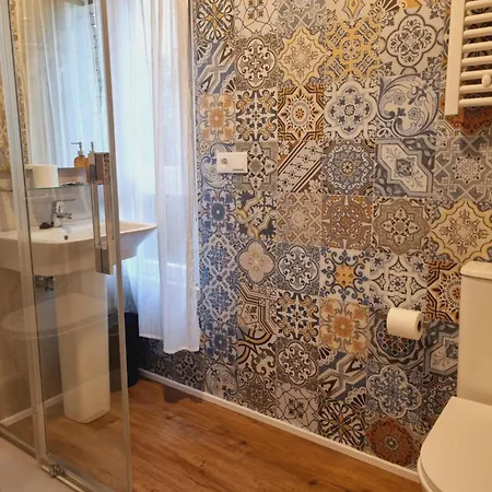 Maile Apartment Potes