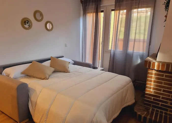 Apartament Maile Potes