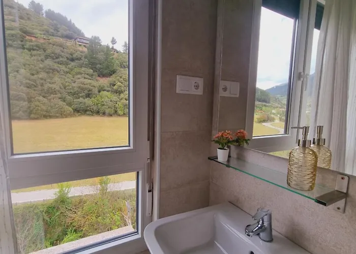 Maile Apartament Potes