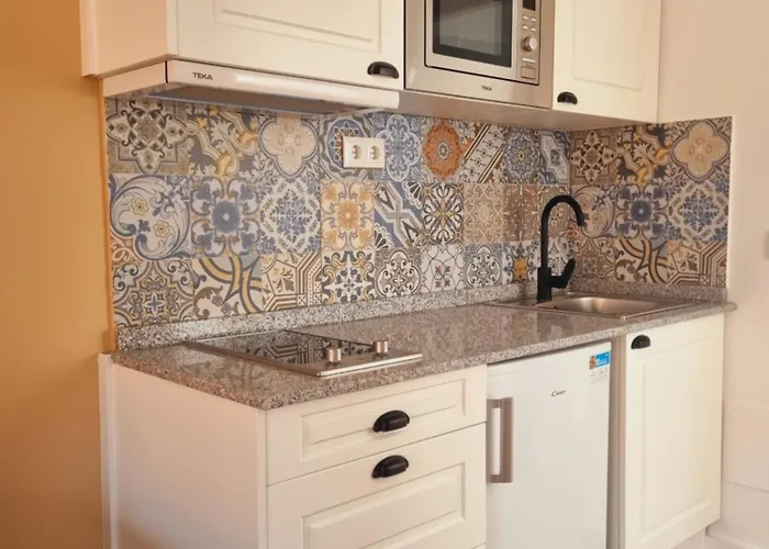 Apartament Maile Potes